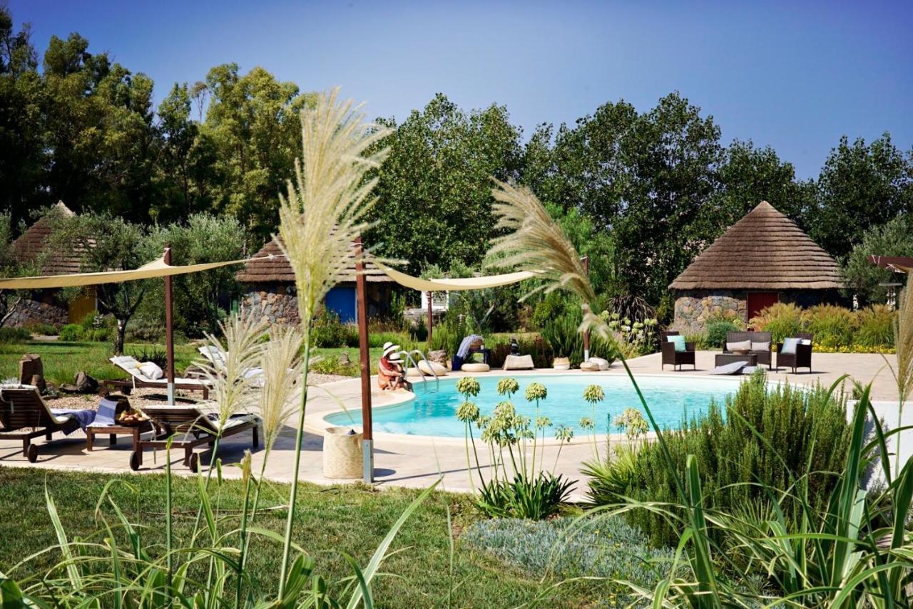 Is Cheas Wine Farm Boutique Hotel San Vero Milis Exterior foto
